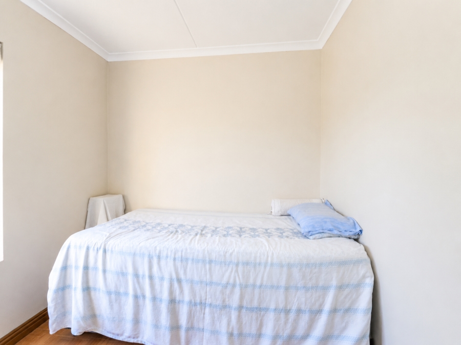 2 Bedroom Property for Sale in Buh Rein Estate Western Cape
